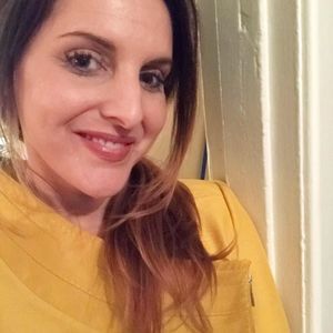 Meet your Posher, Elizabeth